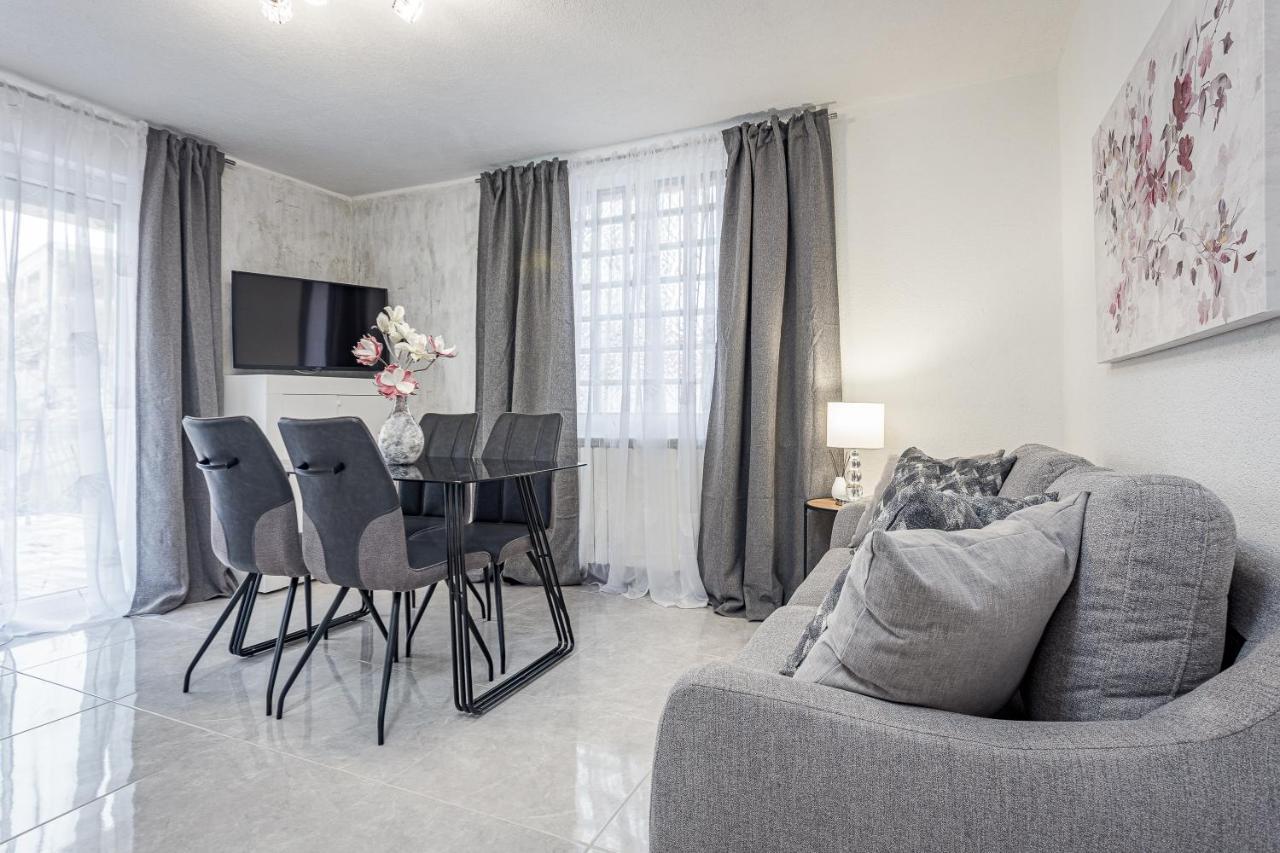Luxury Apartments Gina Rovinj Exterior foto