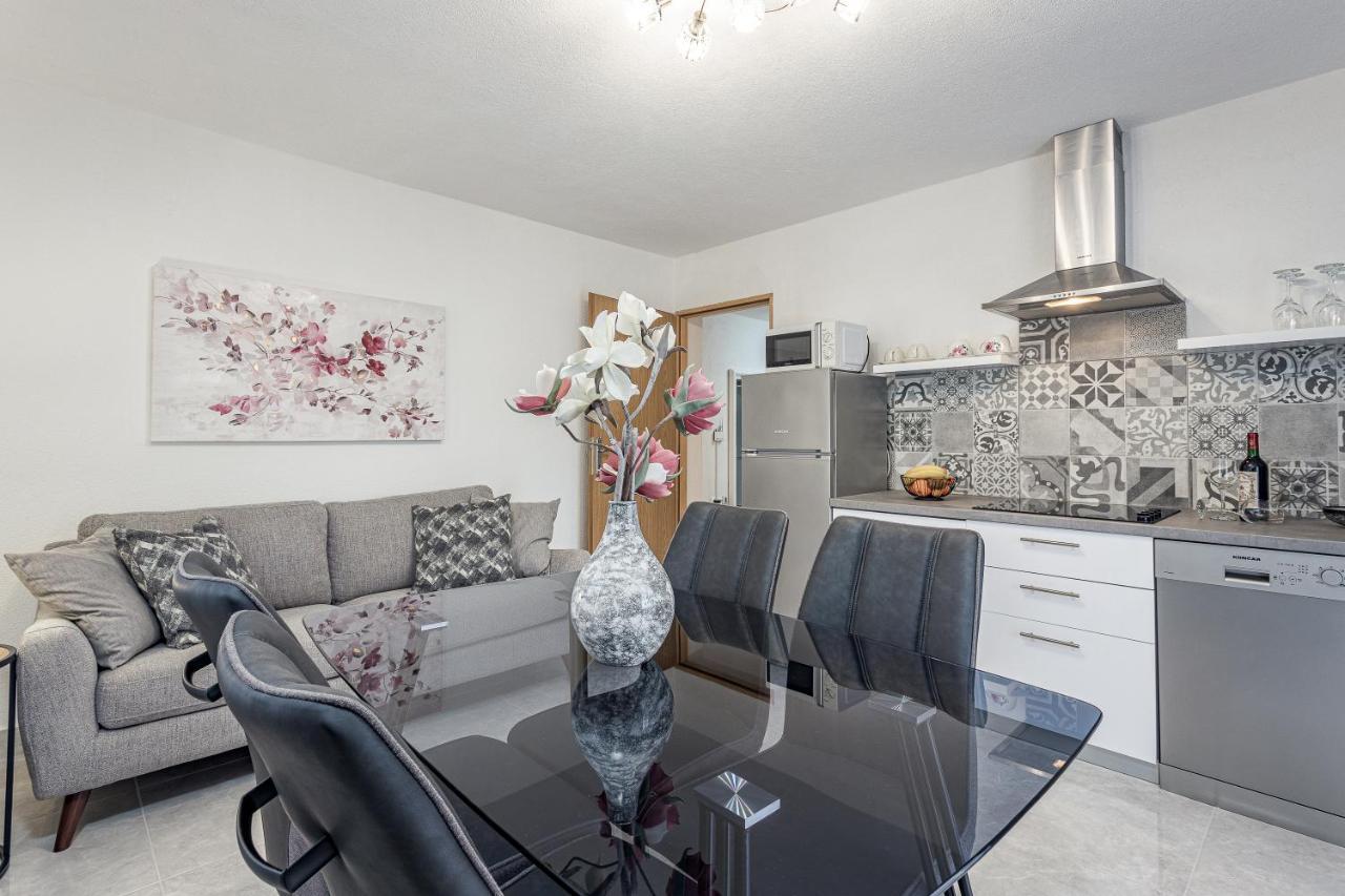 Luxury Apartments Gina Rovinj Exterior foto