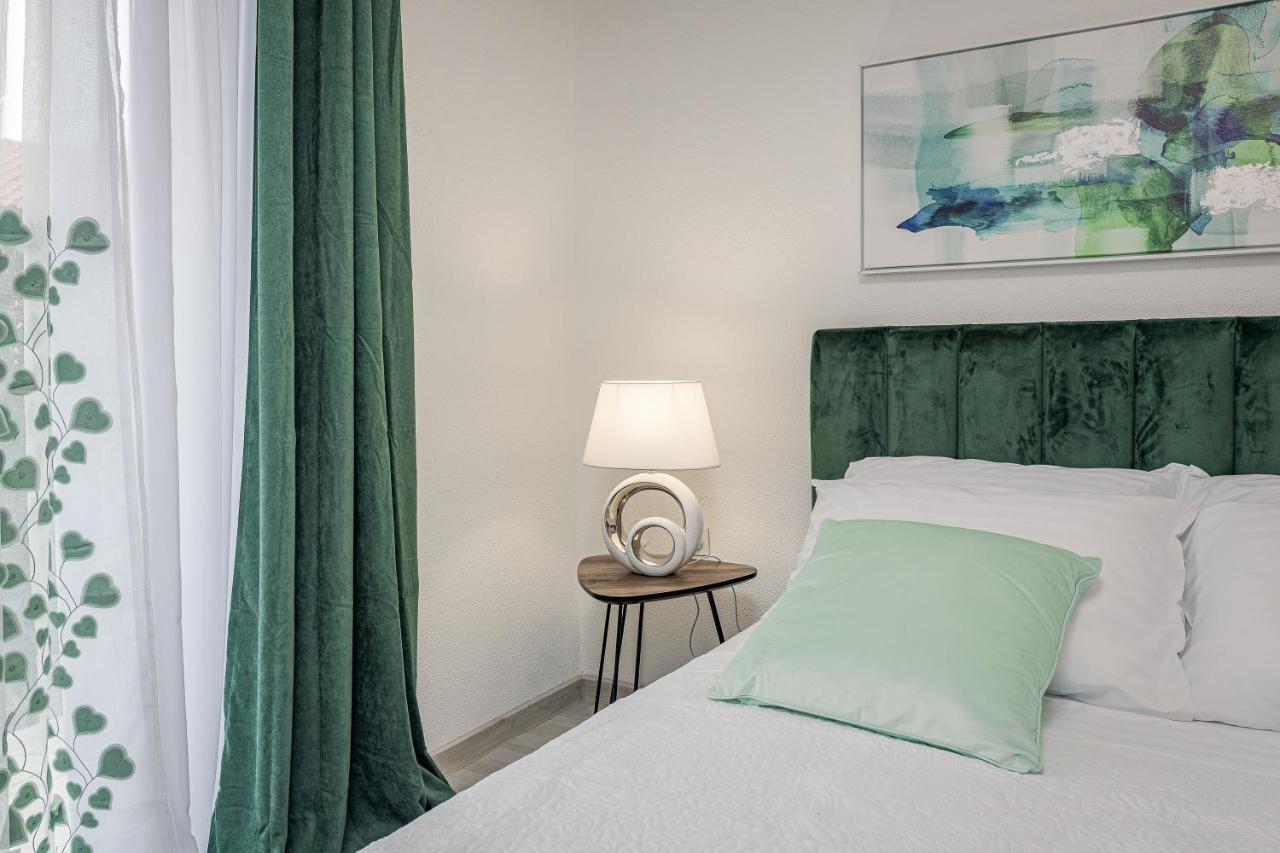 Luxury Apartments Gina Rovinj Exterior foto