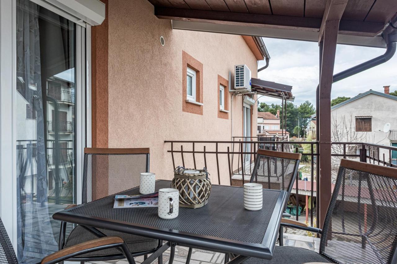 Luxury Apartments Gina Rovinj Exterior foto