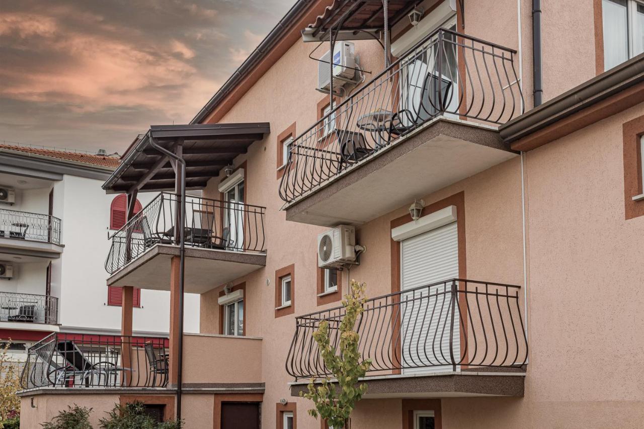 Luxury Apartments Gina Rovinj Exterior foto